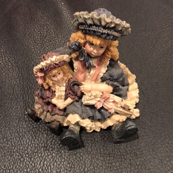 Yesterday’s’ Child The Dollstone Collection - Picture 2 of 5